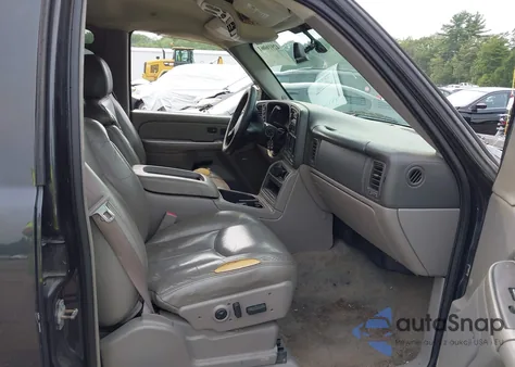 2005 Chevrolet Tahoe Lt из США, поврежденный, VIN 1GNEK13T65J160100